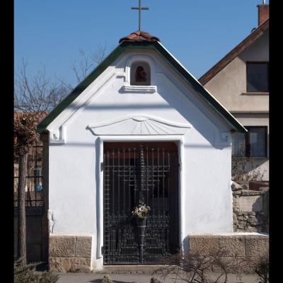 Úrnapi kápolna felújítása