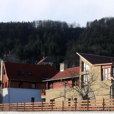 14 lakásos társasház