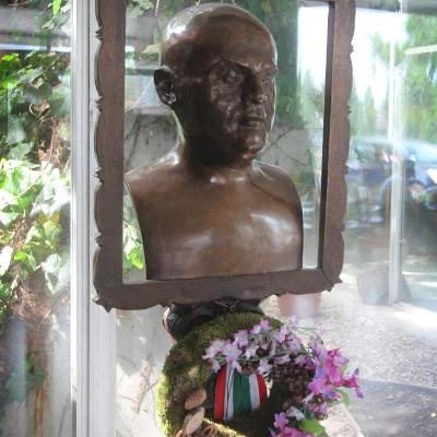 Komjádi Béla