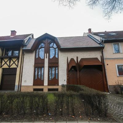 Családi ház (Kiss Ferenc)