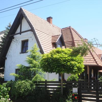 Családi ház (Baranyai László)