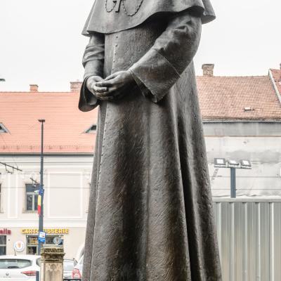 Márton Áron püspök