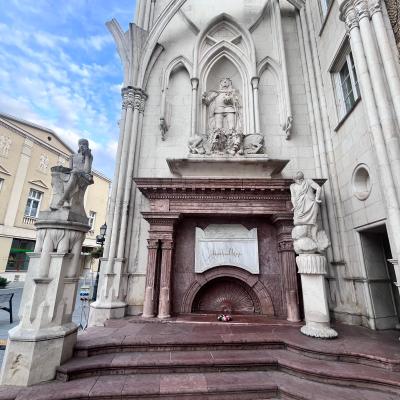 Mátyás király emlékmű
