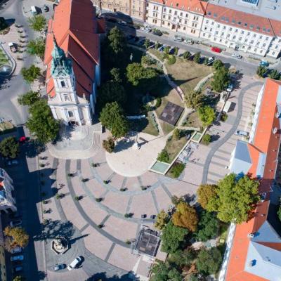 Béla király tér