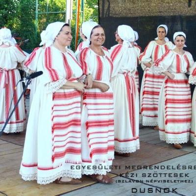Referencia kézi szőttes, egyesületi népviselet, Dusnok